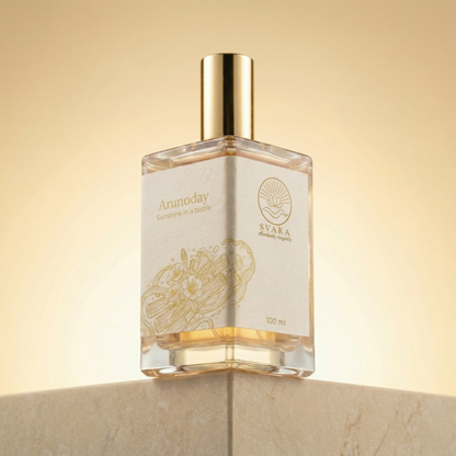 Svara natural perfume India with jasmine, sandalwood and holy basil – Ayurvedic fragrance